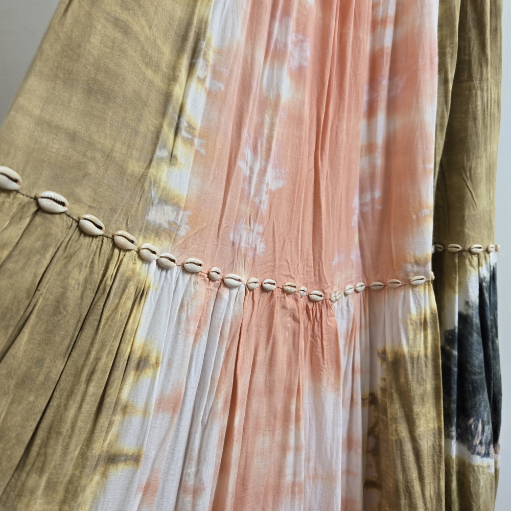 de mil amores Boho Tie-Dye Strapless Maxi Dress with conchas, Pink, One Size - Picture 7 of 16